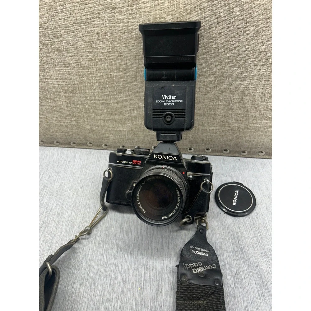 Konica Autoreflex TC 35mm SLR Camera Hexanon AR 50mm f1.7 Lens Vivitar 2500 Flas